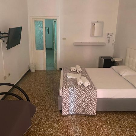 Dama Hostelbb Naples Extérieur photo